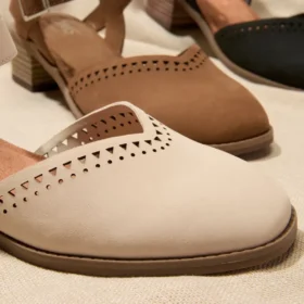 Dam Jaclyn Heel