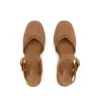 Dam Jaclyn Heel