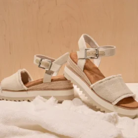Diana-sandaler med kilklack för dam