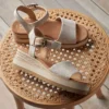 Diana-sandaler med kilklack för dam